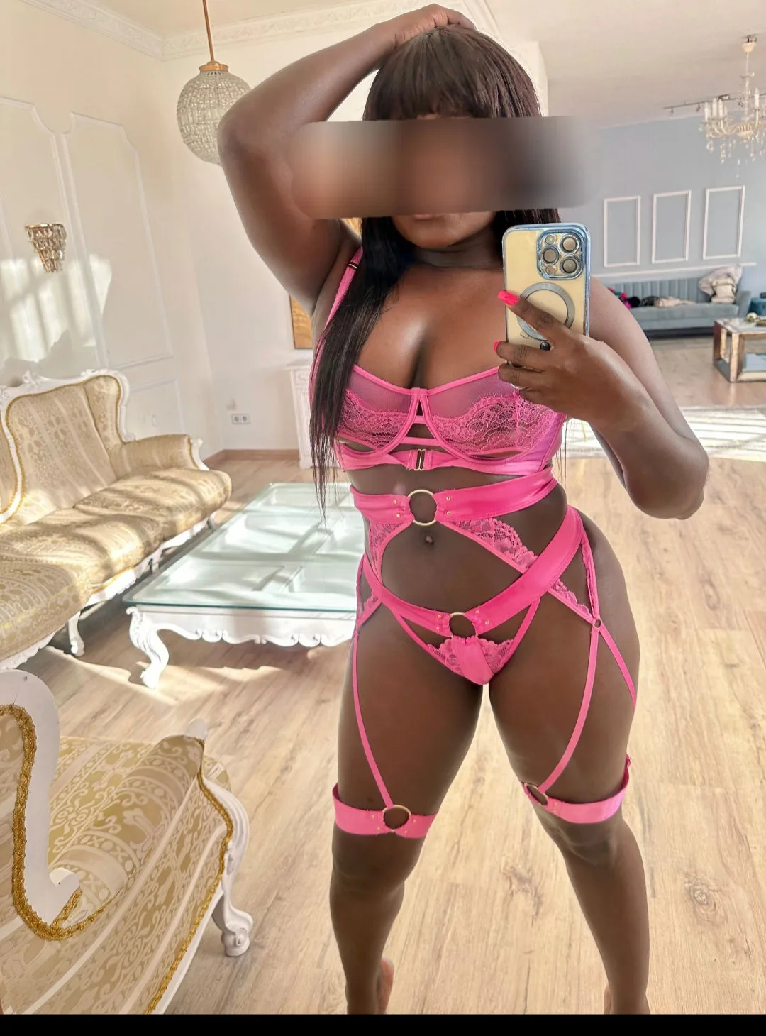 GlamNkechi escort Slough